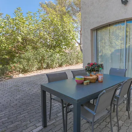 Complete Au Soleil D'azur Villa Frejus